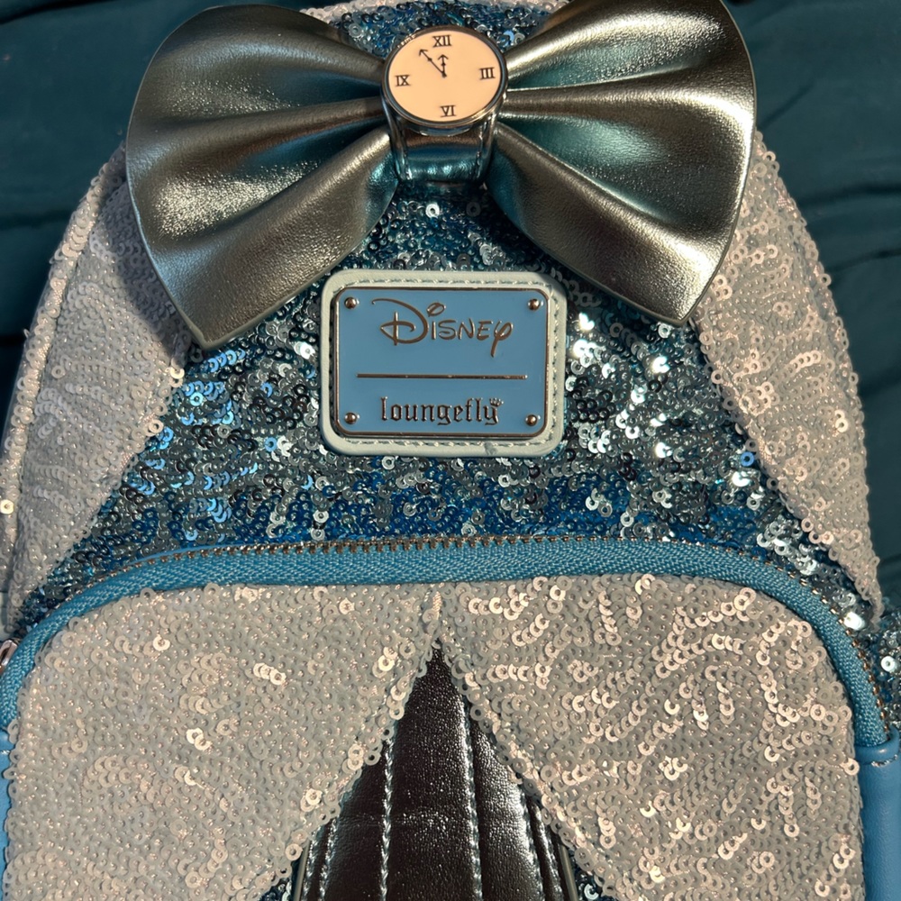 Loungefly Disney Cinderella Sequin Princess Series Bag Purse